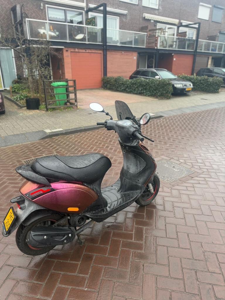 Scooter met bromplaat, Ophalen, Gebruikt, Benzine, Overige modellen