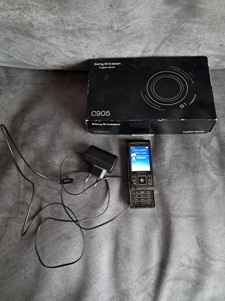 Sony Ericsson C905 - Klassieke Cyber-shot telefoon, Gebruikt, Schuifmodel, Zwart, Fysiek toetsenbord