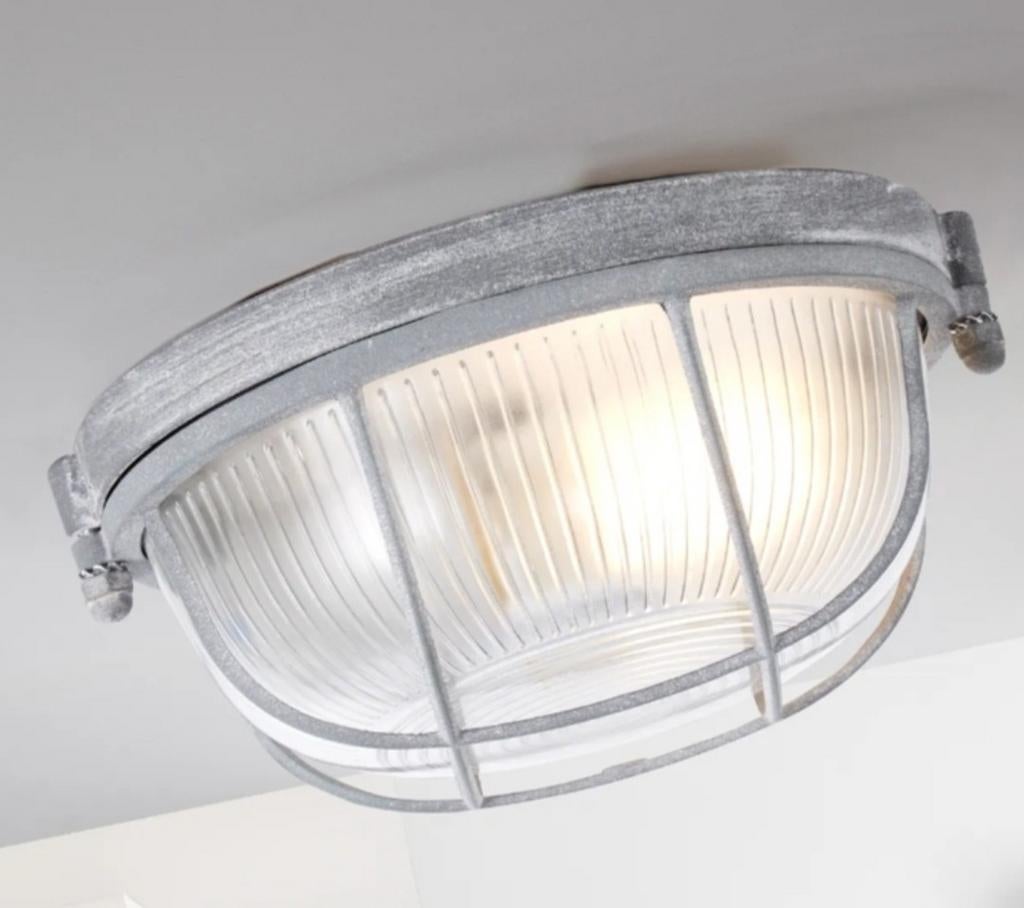 Industriële buiten lamp met Glazen Kap, Ophalen of Verzenden, Zo goed als nieuw, Glas, Industrieel
