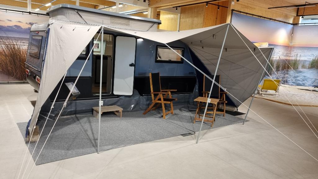 De Waard luifels voor Kip caravans, Caravans en Kamperen, Caravans, Rondzit, Kip, Bedrijf, Tot en met 4