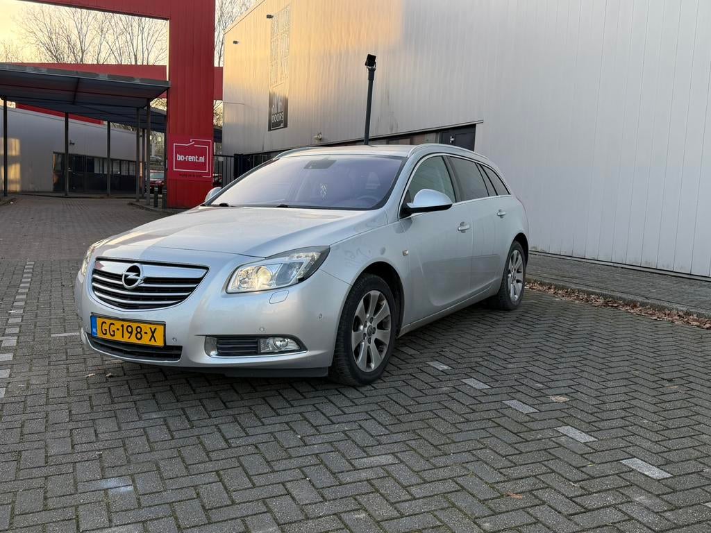 Opel Insignia 1.6 Turbo 132KW Sports Tourer 2011 Grijs, Auto's, Opel, 4 cilinders, 179 pk, Handgeschakeld, Particulier