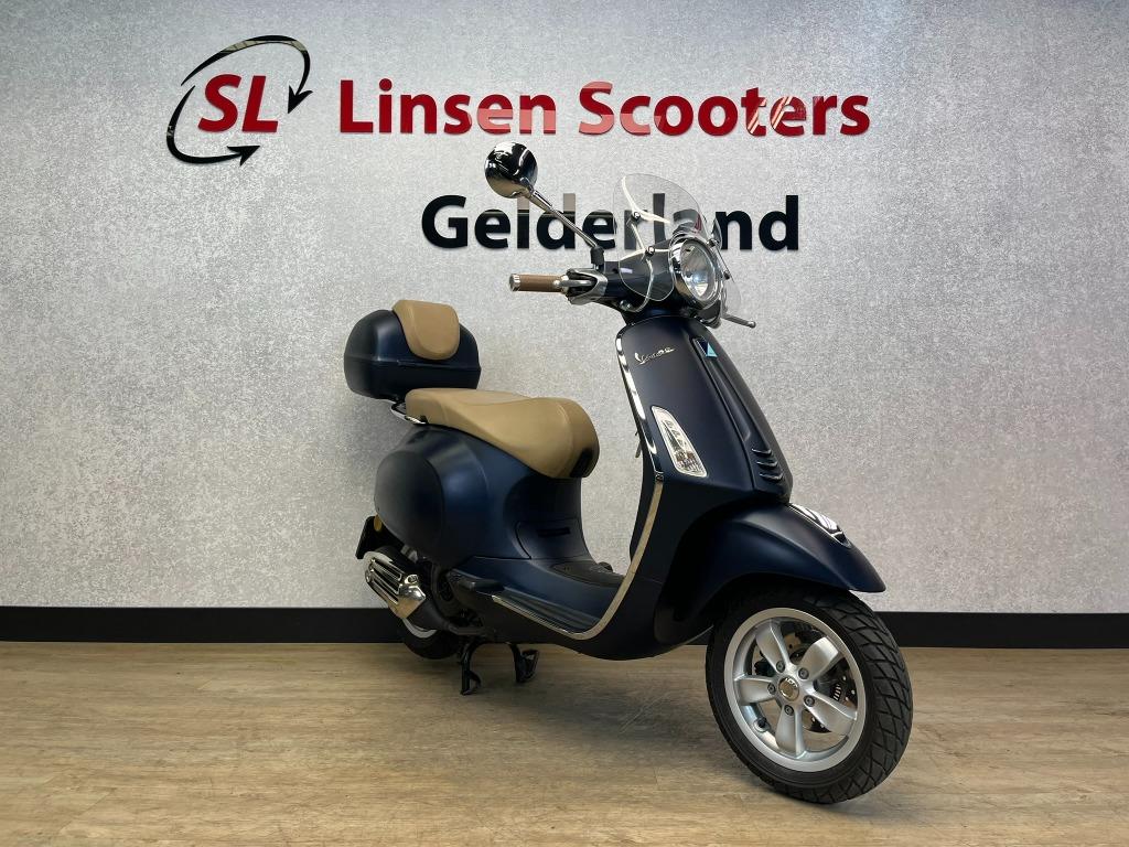 Vespa Primavera 125cc Blue Matt Energigo 2017, Scooter, Particulier, 125 cc, 11 kW of minder