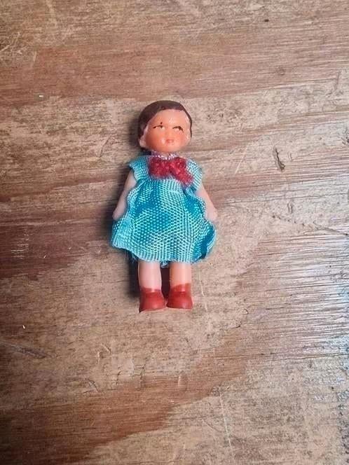 poppenhuis miniaturen ari popje nr 146, Ophalen of Verzenden, Zo goed als nieuw, Poppenhuis