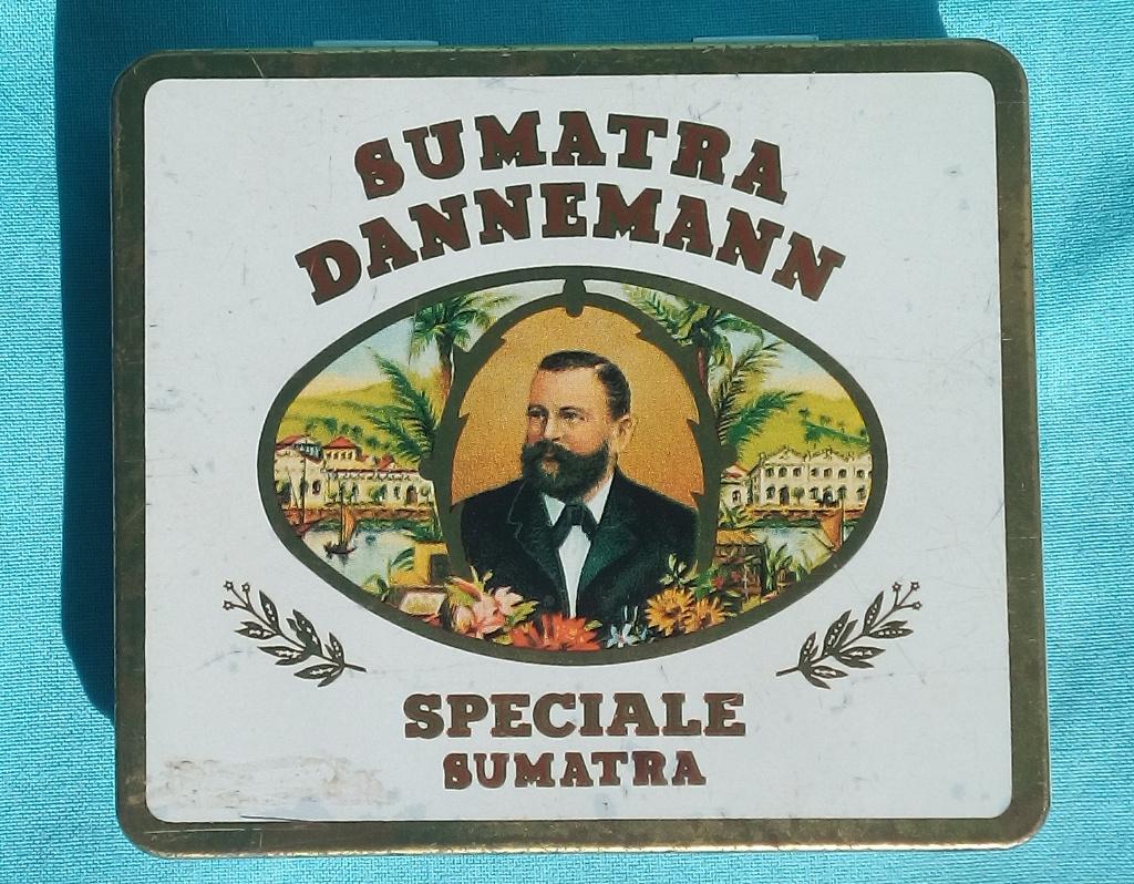 BRAZILIAANS SIGARETTEN BLIKJE SUMATRA DANNEMANN SPEC SUMATRA, Verzamelen, Verzenden, Gebruikt, Overige