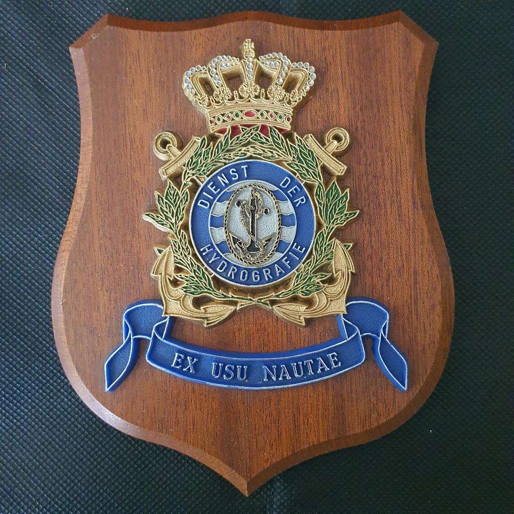 Wapenschildje Dienst Hydrografie, Verzamelen, Verzenden, Marine, Nederland, Embleem of Badge