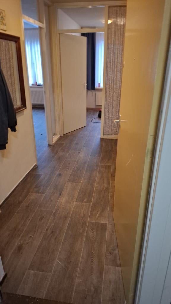 Vinyl vloeren en trap stofferen - scherpe prijzen!, Ophalen, Grijs, Nieuw, Minder dan 10 m²