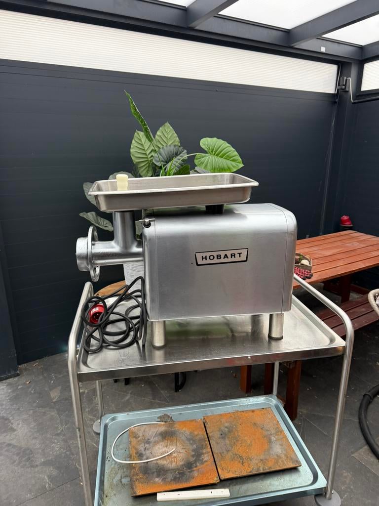 Hobart gehaktmolen tekoop, Zakelijke goederen, Horeca | Keukenapparatuur, Ophalen, Koelen en Vriezen