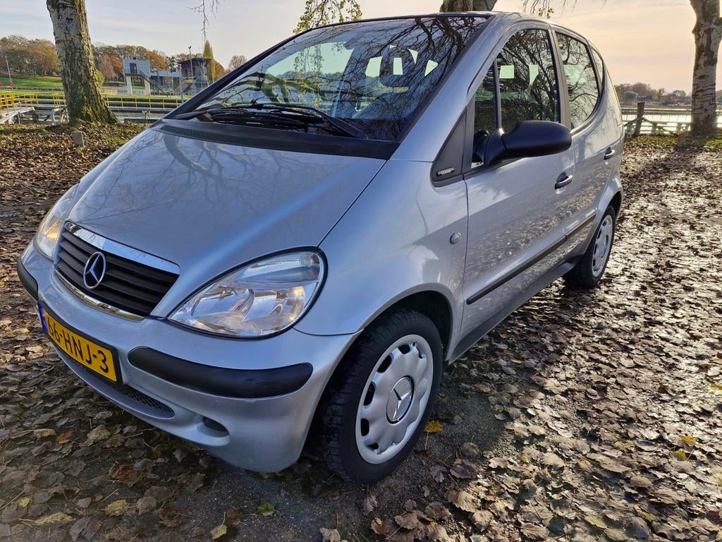 Mercedes-Benz A-Klasse 1.6 A160 zeer mooi., Auto's, Voorwielaandrijving, Stof, 4 cilinders, 400 kg