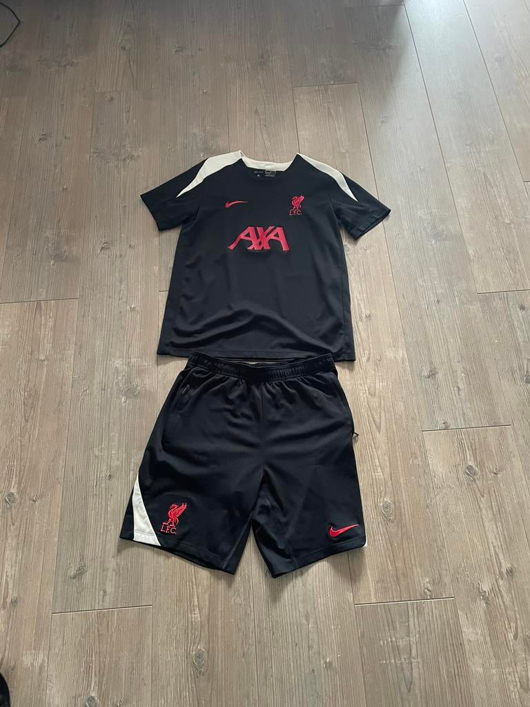 Liverpool, Ophalen of Verzenden, Zo goed als nieuw, Jongen of Meisje, Sport- of Zwemkleding