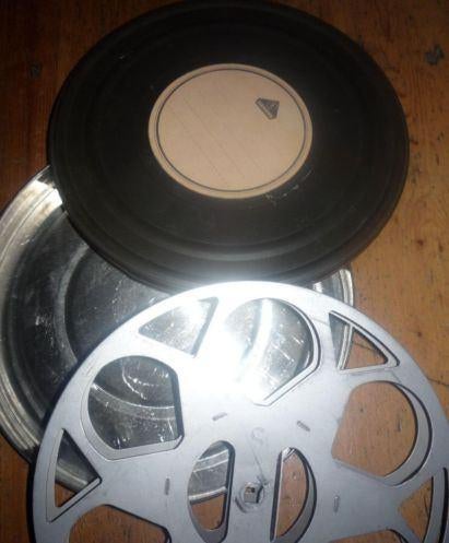 16mm film originele Siemens spoelen met blik en labels, Audio, Tv en Foto, Filmrollen, Ophalen of Verzenden, 16mm film