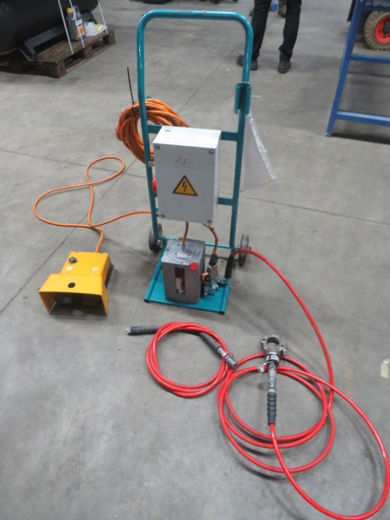 weitkowitz hydraulische krimptang mobiel 380v nieuwstaat, Ophalen of Verzenden, Zo goed als nieuw