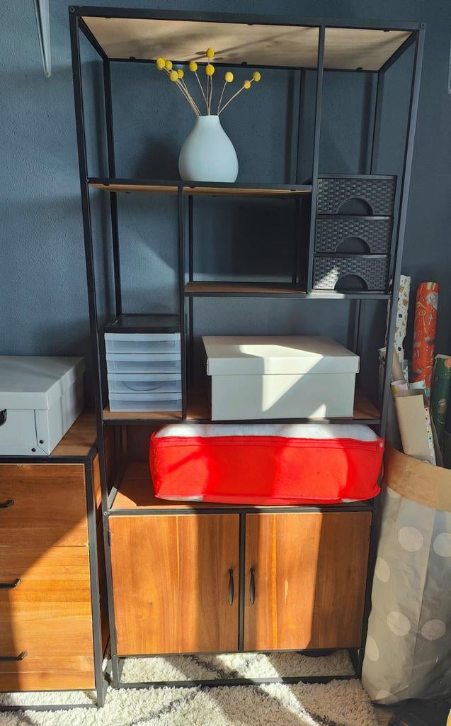 2 kasten, Ophalen, Gebruikt