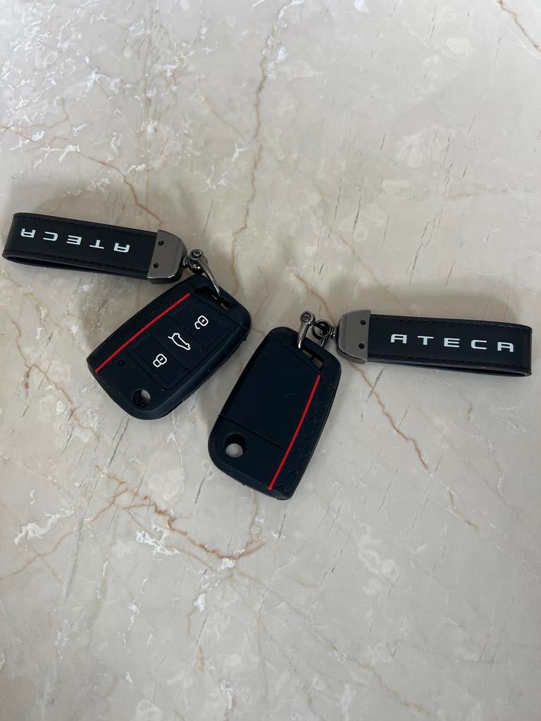 2 x Sleutel beschermhoes incl sleutel hanger, Verzamelen, Sleutelhangers, Ophalen of Verzenden, Zo goed als nieuw, Overige typen