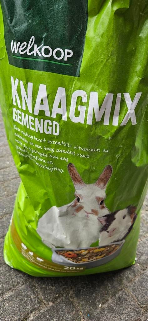 Konijnenvoer, Ophalen