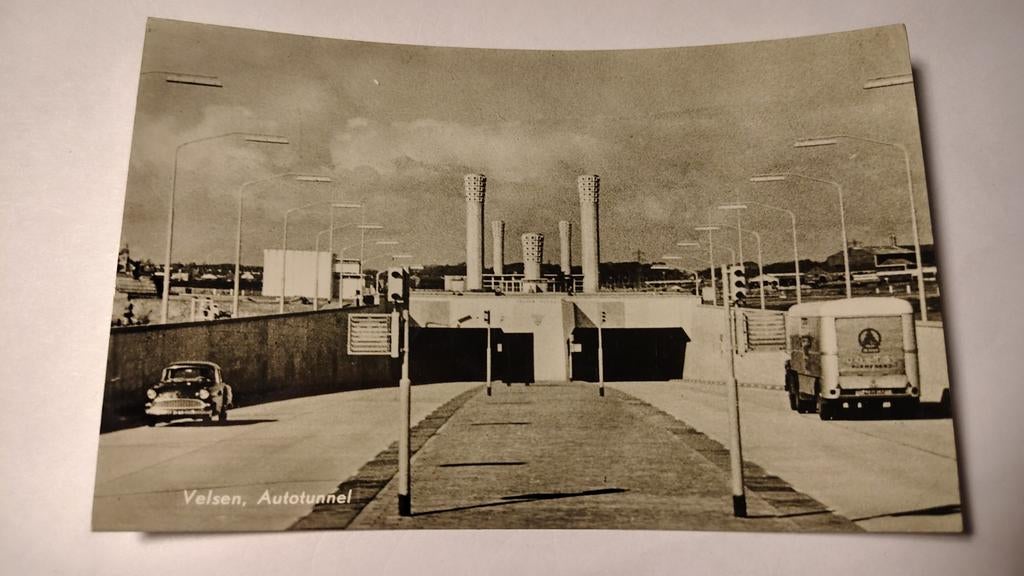 Velsen Autotunnel, Ophalen of Verzenden