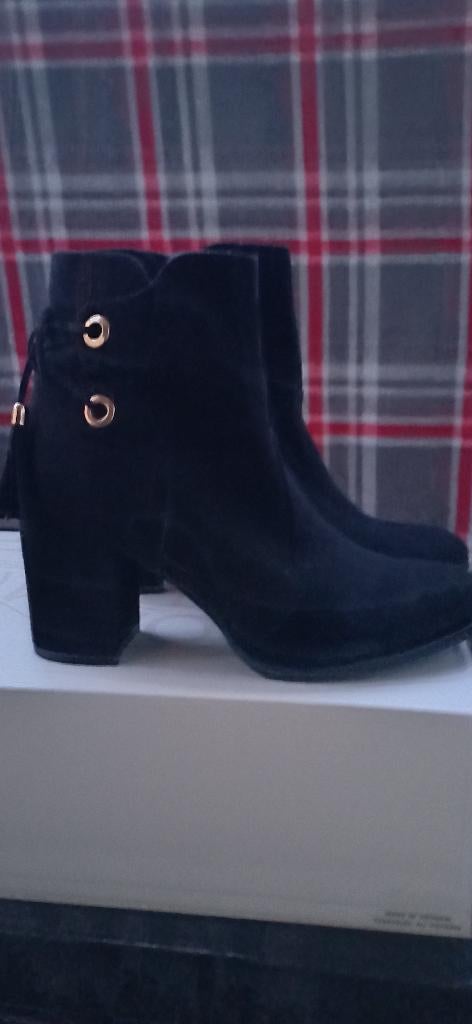 BOOTS, Kleding | Dames, Schoenen, Ophalen, Hoge laarzen, Zwart, Zo goed als nieuw