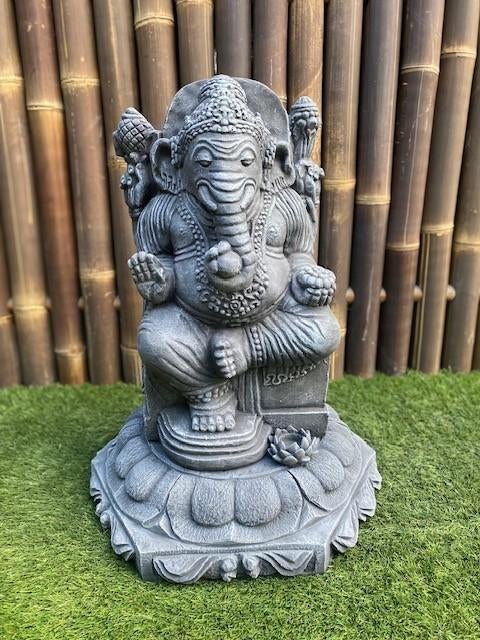 Ganesha met zuil nr.255