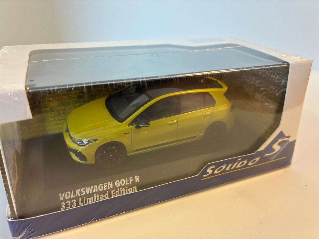 27541: Volkswagen Golf VIII R - 2022 Limited 333pcs - Solido, Solido, Auto, Solido, Nieuw