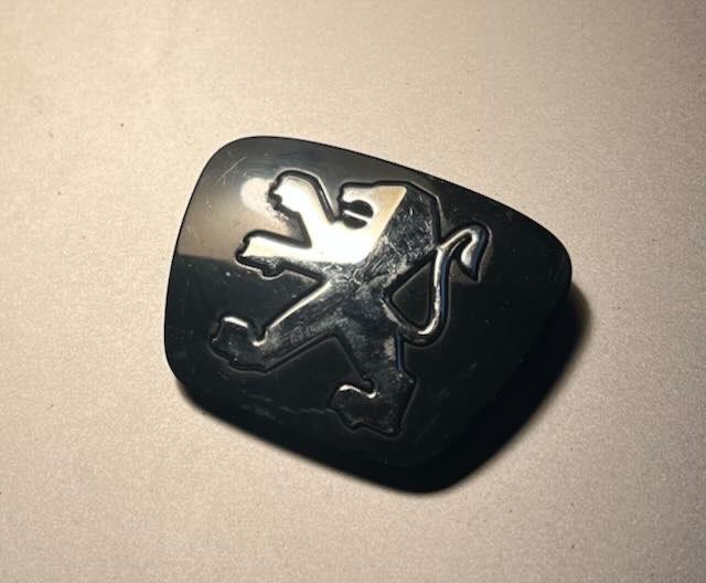 PEUGEOT embleem 6x4,5 achterkant, Ophalen of Verzenden