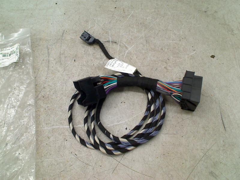 Multi Media Computer aansluitkabels Golf VI (5K1) 2010, Gebruikt, Volkswagen, Volkswagen AG, Kundenbetreuung@volkswagen.de