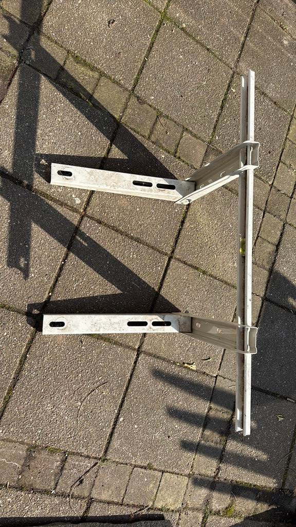 Beugel voor buitenunit airco of warmtepomp, Witgoed en Apparatuur, Airco's, Gebruikt, Minder dan 60 m³, 3 snelheden of meer, Ophalen of Verzenden