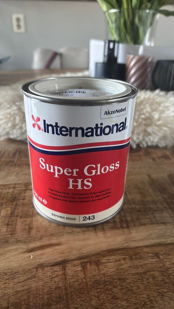 International boot lak 243, Ophalen of Verzenden, Zo goed als nieuw, Wit, Lak