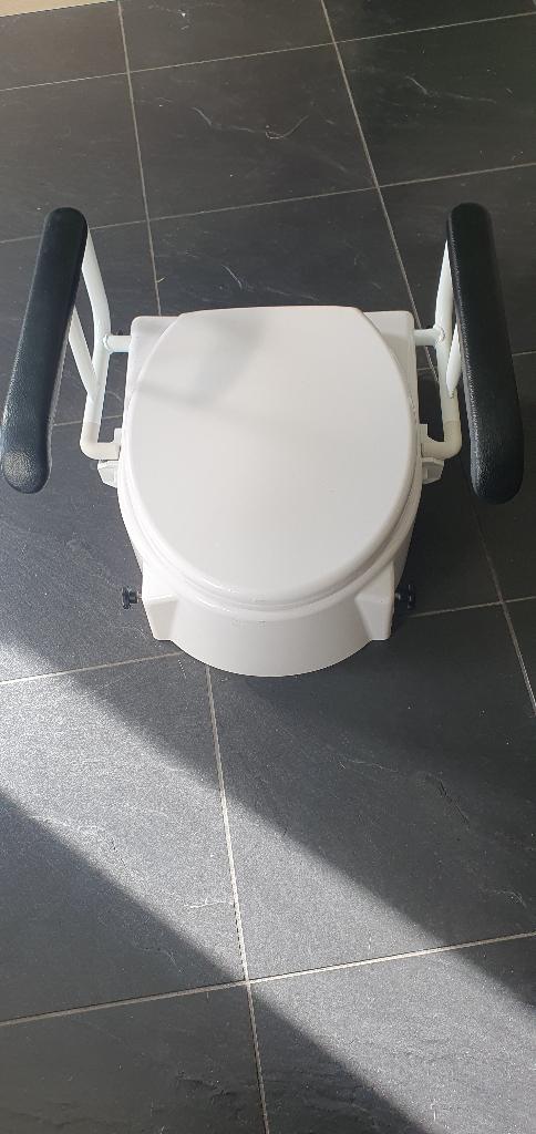 Toiletverhoger, Ophalen, Zo goed als nieuw