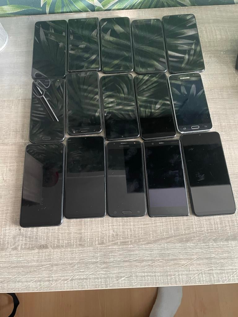 Partij telefoons: Samsung en Nokia - diverse modellen, Gebruikt, Overige modellen, 3 tot 6 megapixel, Ophalen of Verzenden