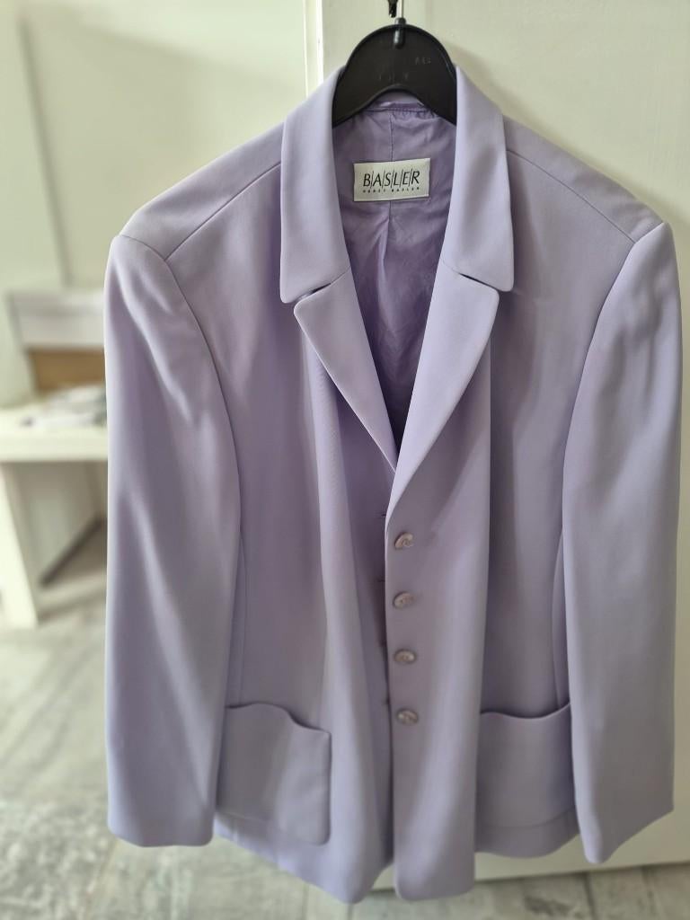 Blazer lila maat 48, Kleding | Dames, Paars, Ophalen of Verzenden, Jasje, Gedragen