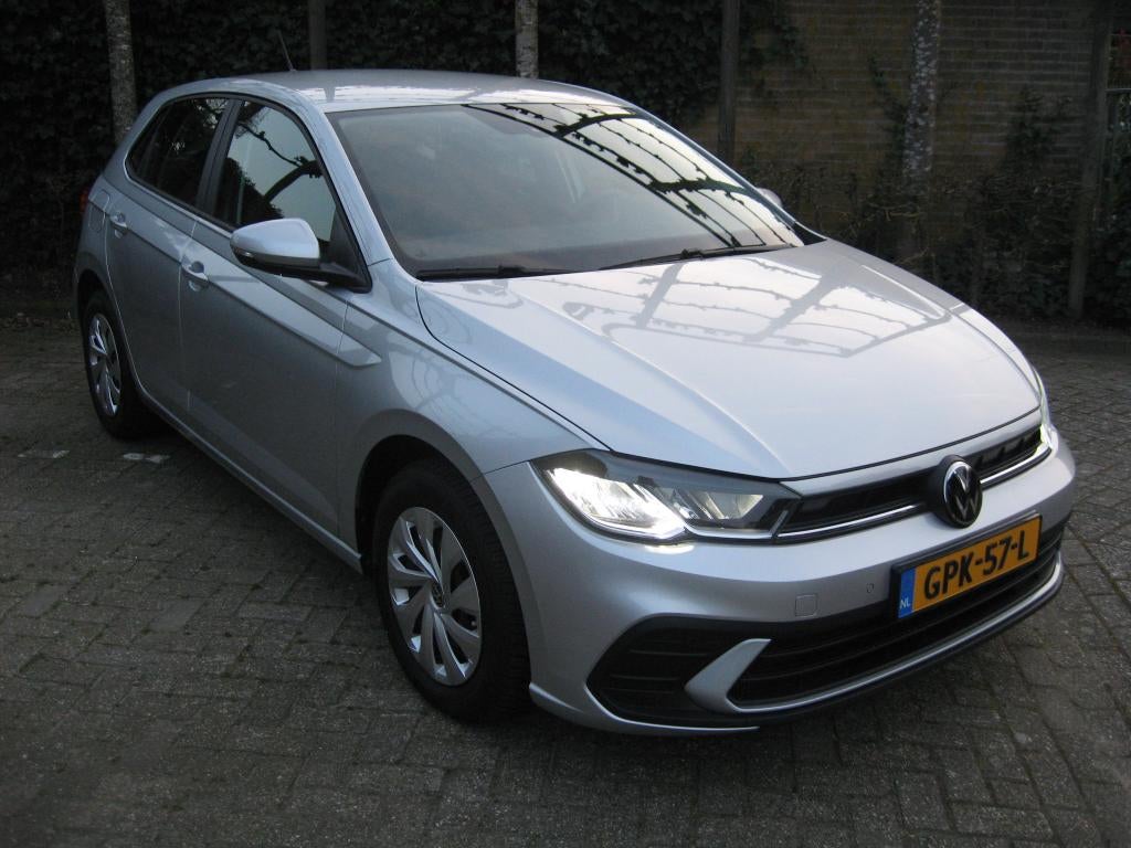 Volkswagen Polo 1.0 TSI BlueMotion 95pk 2024 Grijs, Voorwielaandrijving, Stof, 1069 kg, Origineel Nederlands