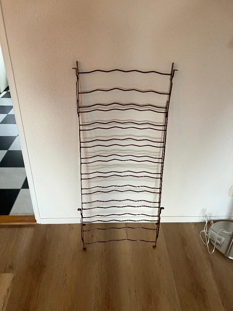 frans wijnrek 50 flessen wandmontage, Ophalen, Zo goed als nieuw, 25 flessen of meer, Metaal