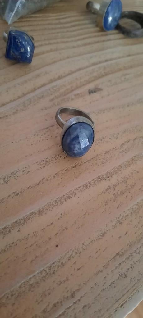 Oude, Tibetaanse ring met Lapis Lazuli. Maat 17., Ophalen of Verzenden, Zilver, Ring, Met edelsteen