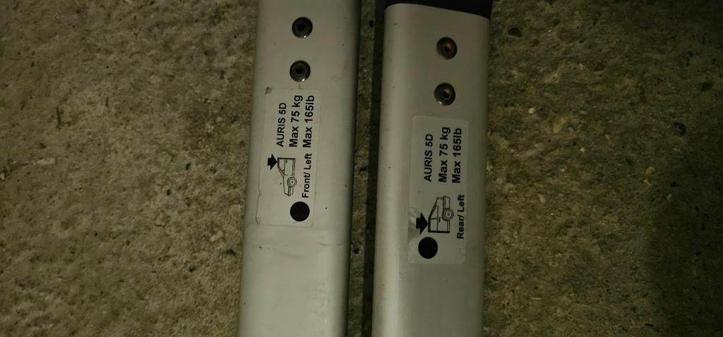 Dakdragers voor Toyota Auris 5D (max 75kg), Ophalen of Verzenden, Gebruikt