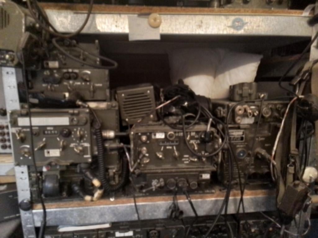 SEM 25, SEM 35 en PRC10 radio's met kabels en microfoon, Telecommunicatie, Zenders en Ontvangers, Ophalen