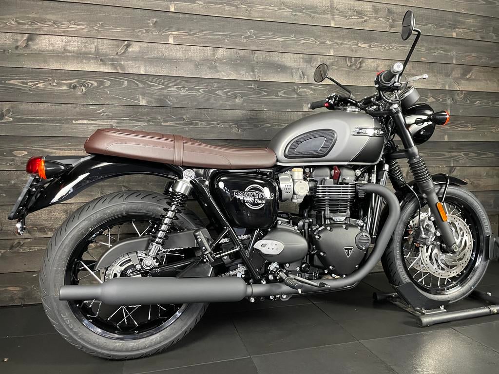 Triumph BONNEVILLE T120 BLACK (bj 2026) - foto 2