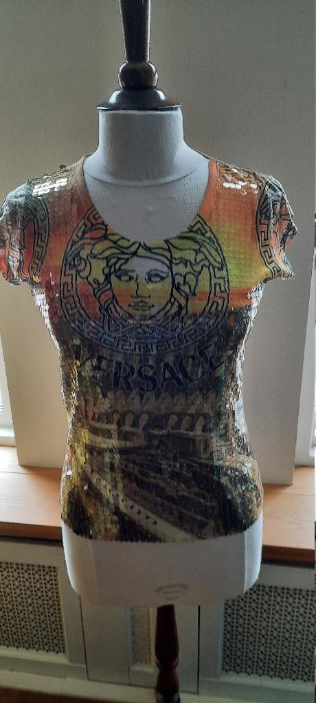 dames top, merk Versace, maat XS, Kleding | Dames, Tops, Zo goed als nieuw, Maat 34 (XS) of kleiner, Geel, Zonder mouw, Ophalen of Verzenden