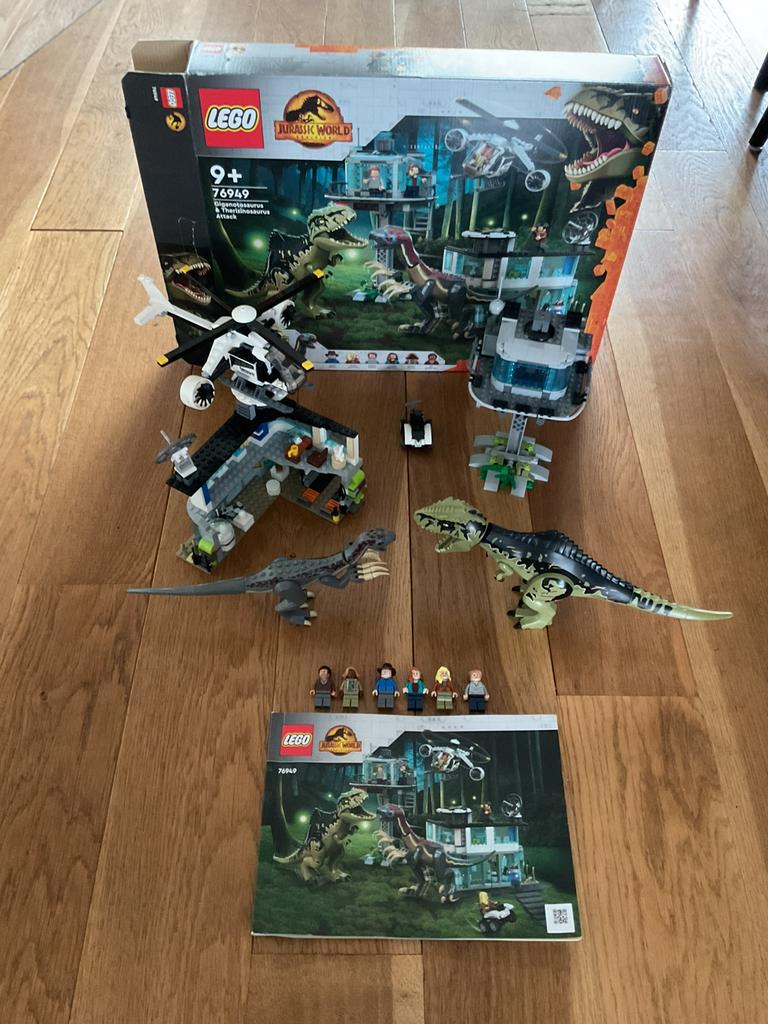 Lego Jurassic World 76949. Met doos, Gebruikt, Jurassic World, Lego, Ophalen of Verzenden