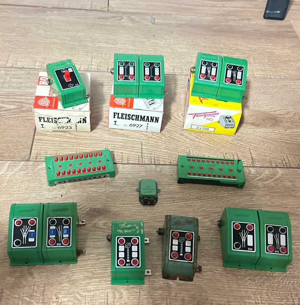 Fleischmann schakelaars, Ophalen of Verzenden, Gelijkstroom, Fleischmann