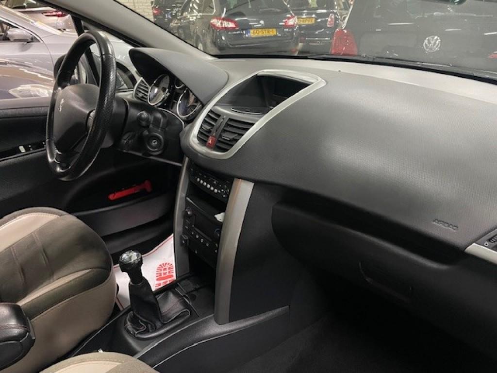 Peugeot 207 1.6 VTI LPG G3 Onderbouw Panorama Dak Trekhaak E, Auto's, Voorwielaandrijving, Gebruikt, Huisgarantie, 4 cilinders