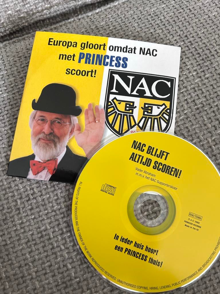 NAC Blijft Altijd Scoren! CD vader Abraham, Ophalen of Verzenden, Zo goed als nieuw, Levenslied of Smartlap