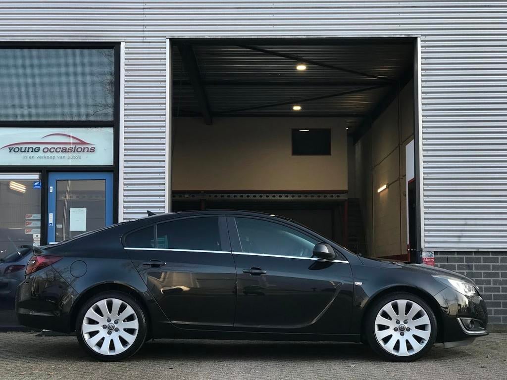 Opel Insignia 1.4 T EcoFLEX Business+|Navi|Clima|Nap|Stuurve, Voorwielaandrijving, 730 kg, Euro 6, 4 cilinders
