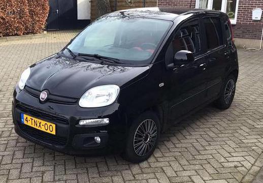 Fiat Panda 0.9 Twinair 44KW 2014 Zwart, Auto's, Voorwielaandrijving, 31 €/maand, Panda, 400 kg