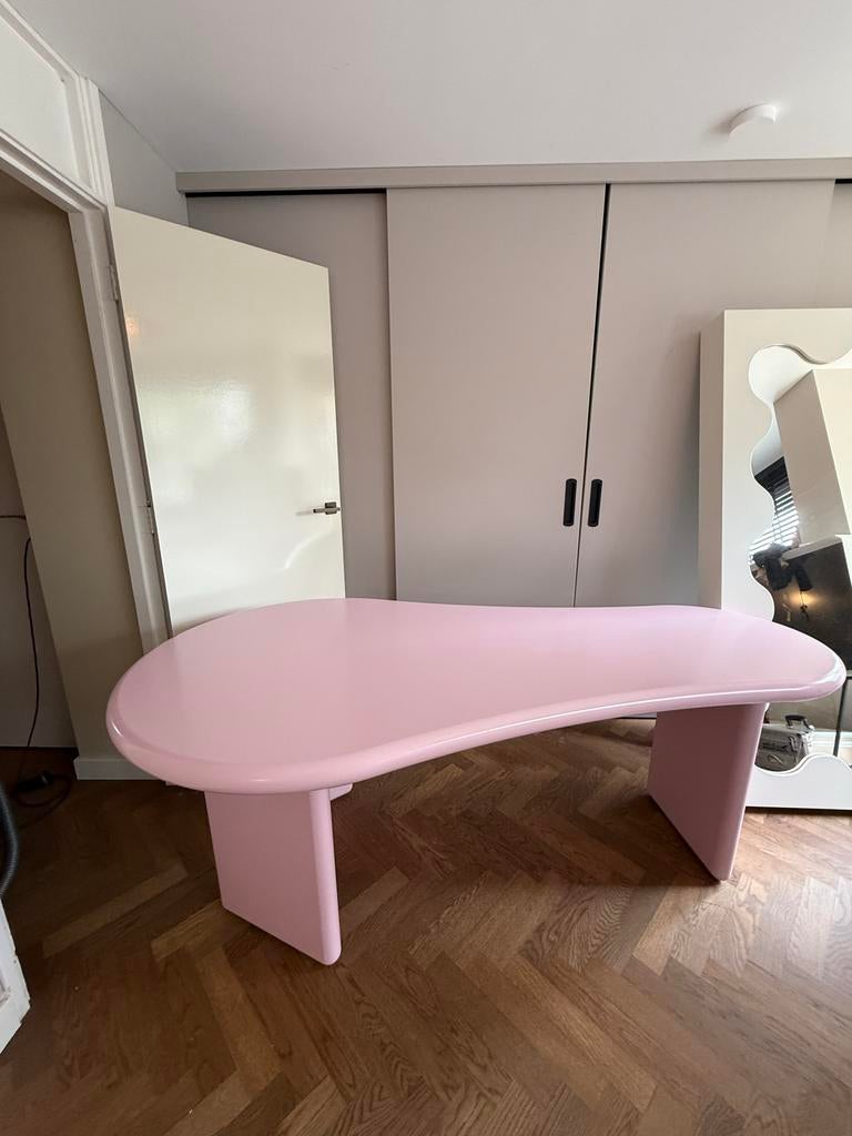 Chunky Desk II - Gustaf Westman - Roze Design Bureau, Ophalen, Zo goed als nieuw