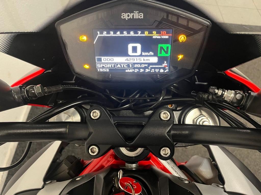 Aprilia SHIVER 900 (bj 2019), 2 cilinders, Motorrijbewijs A, Bedrijf, Meer dan 35 kW