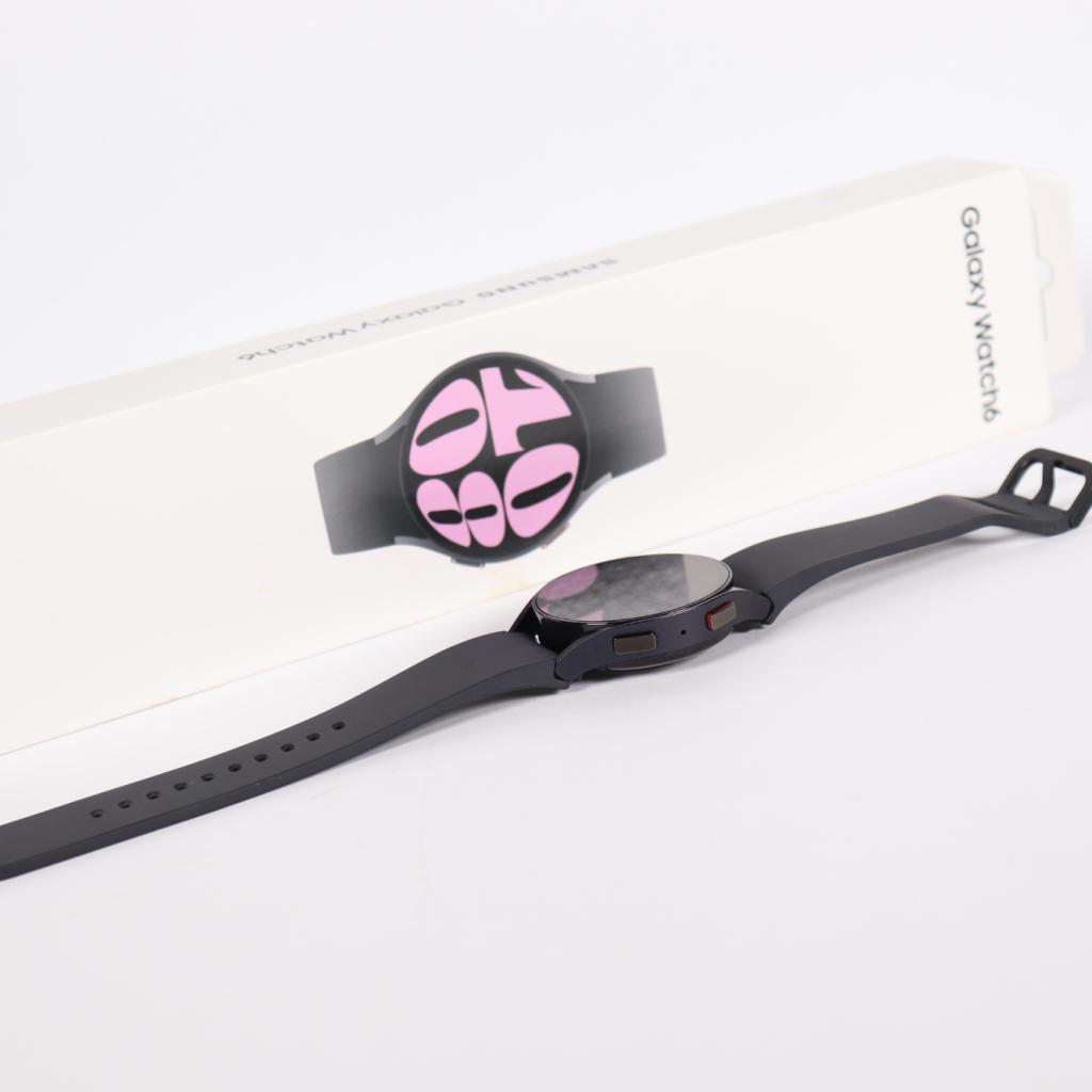 Samsung Galaxy Watch 6 LTE 40mm - B Grade, Samsung, Gebruikt, Support@Samsung.com, 129, Samsung-ro, Yeongtong-gu
Suwon-si, Gyeonggi-do 16677
South Korea