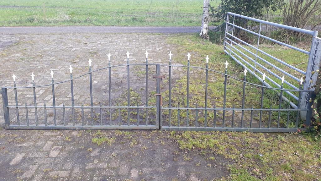 Poort,hek,Inrit, tuin ,wei.perceel,dieren,hond,kinderen,,, Ophalen of Verzenden