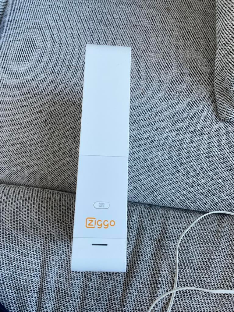 Ziggo Connectbox Router met modem, Ophalen of Verzenden, Gebruikt, Router met modem