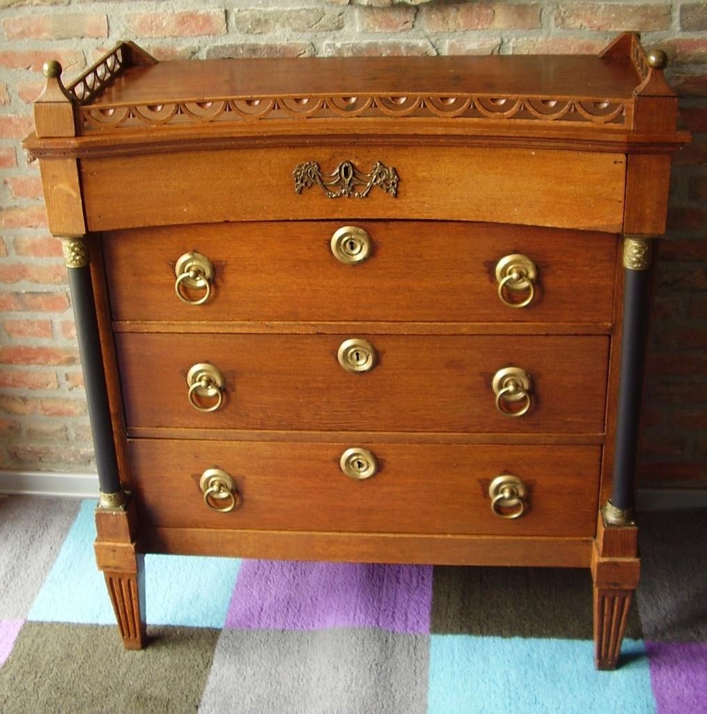 Supermooie eiken empire commode met hekje Hekjescommode, Antiek en Kunst, Ophalen
