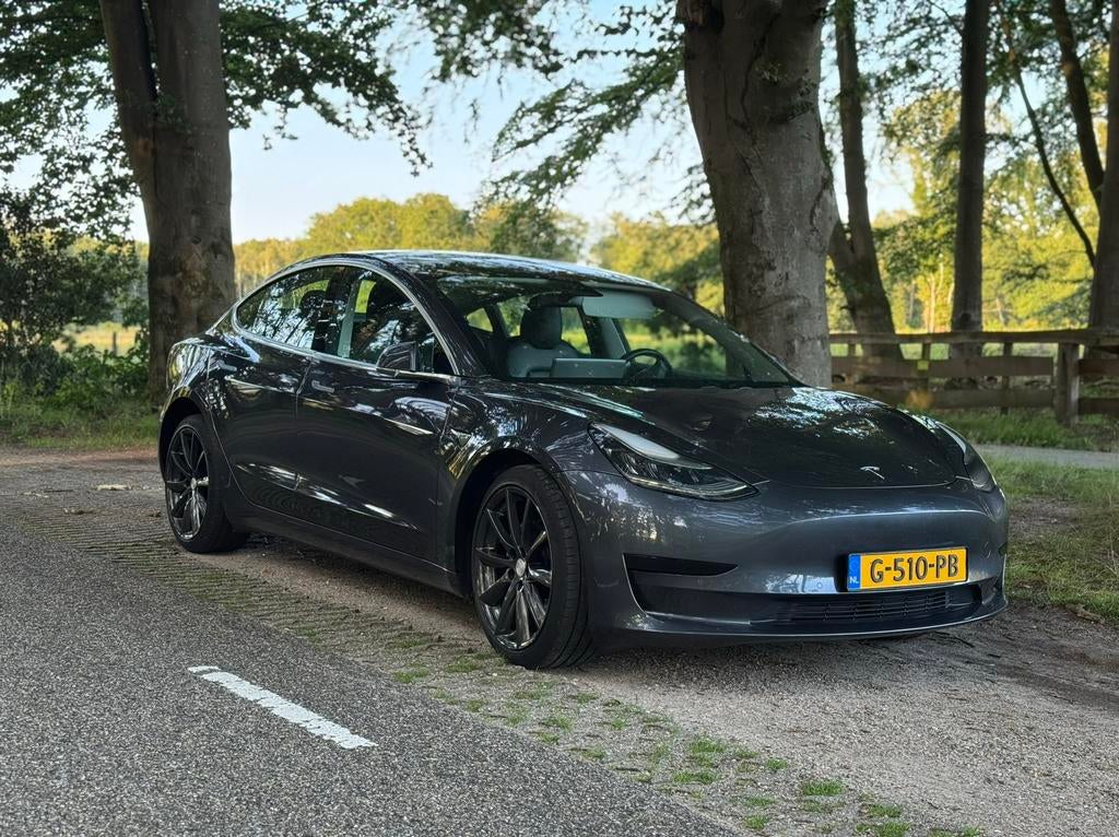 Tesla Model 3 sr+ 2019 Grijs, Automaat, Zwart, Origineel Nederlands, Particulier