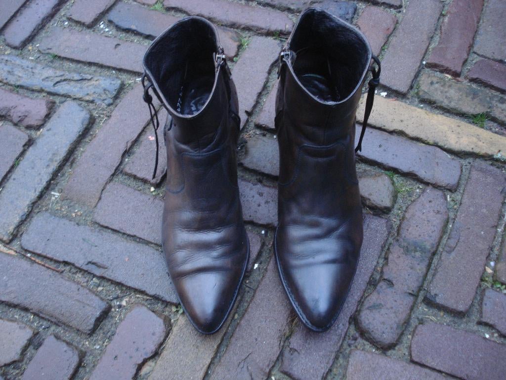 SENDRA BOHO FESTIVAL LAARZEN 42 NU GRATIS VERZENDING POST, Kleding | Dames, Schoenen, Zo goed als nieuw, Lage of Enkellaarzen